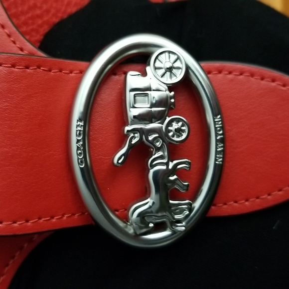 NWT Coach Georgie Train Tricket Box Case Cossbody Bag in Red - Picture 3 of 12